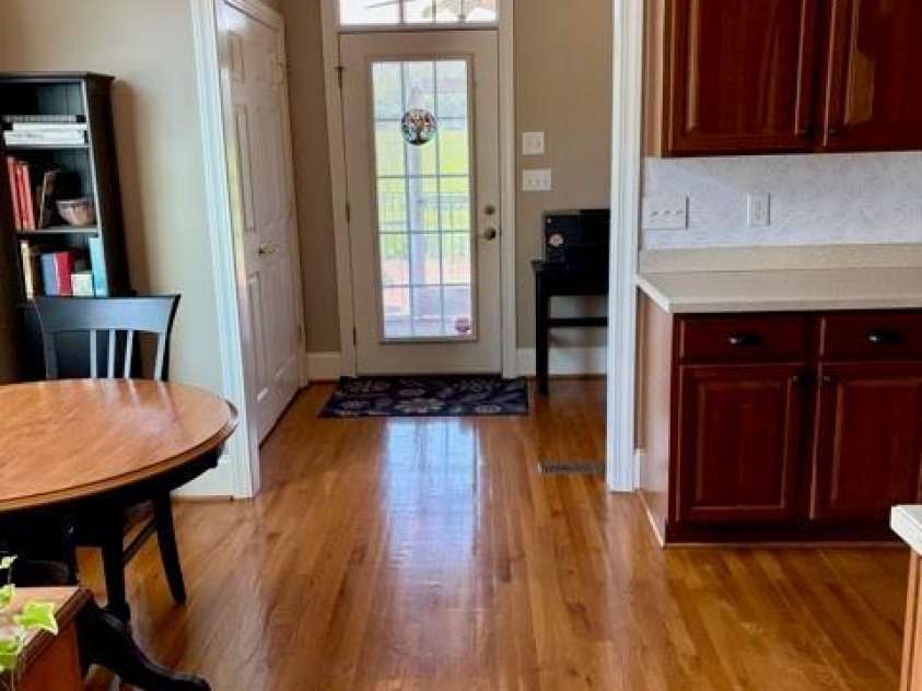 141 Spring Forest Drive, Shelby, NC 28152.  MLS# CAR4376473, YatesRealty ID 25555. 