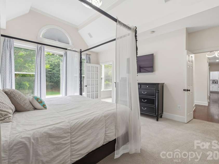 10316 Calaveras Court, Huntersville, NC 28078.  MLS# CAR4382492, YatesRealty ID 25556. 