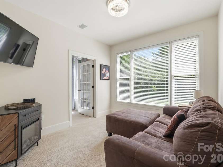 10316 Calaveras Court, Huntersville, NC 28078.  MLS# CAR4382492, YatesRealty ID 25556. 