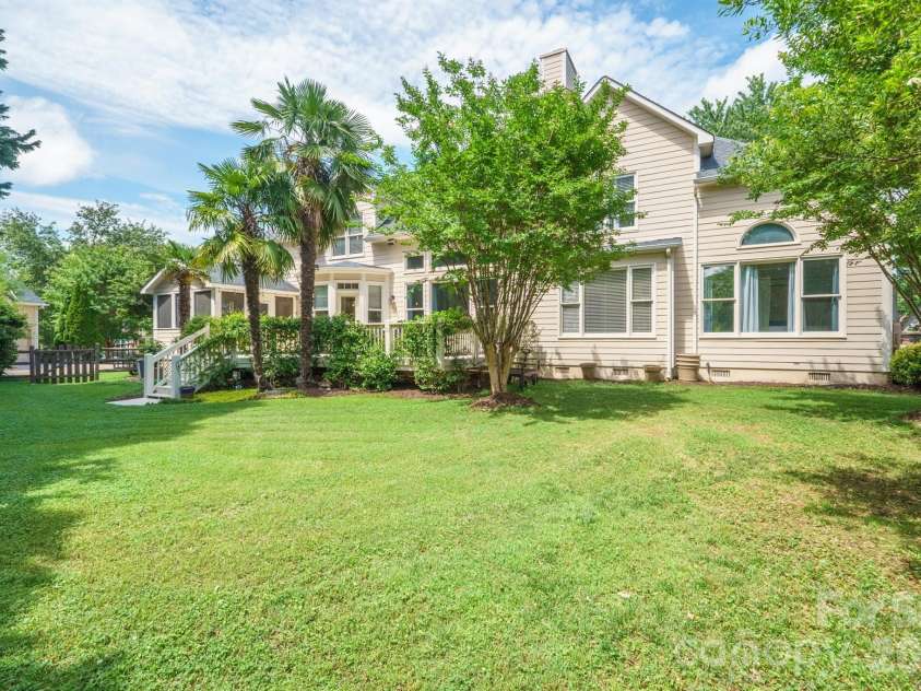 10316 Calaveras Court, Huntersville, NC 28078.  MLS# CAR4382492, YatesRealty ID 25556. 