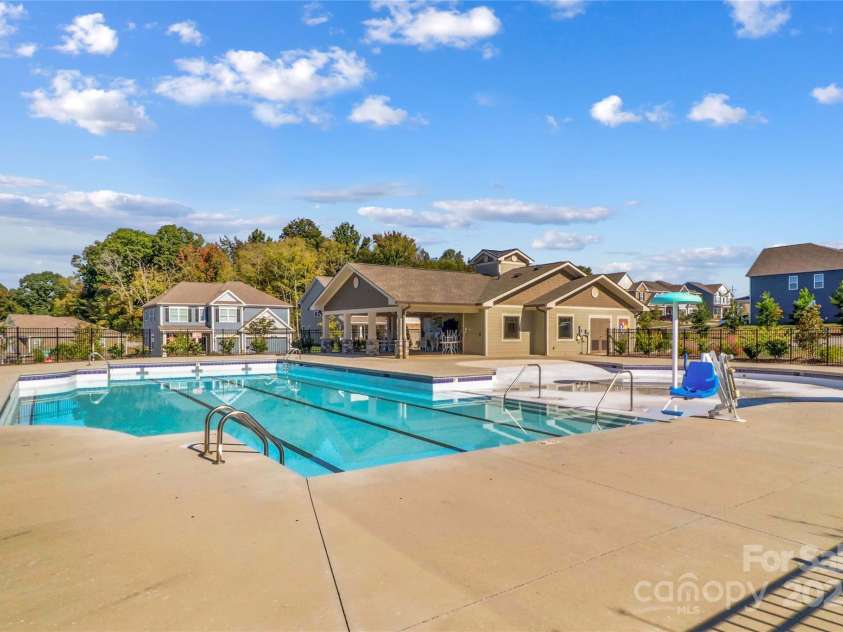 117 Cup Chase Drive, Mooresville, NC 28115.  MLS# CAR4279101, YatesRealty ID 25558. Community Pool and clubhouse