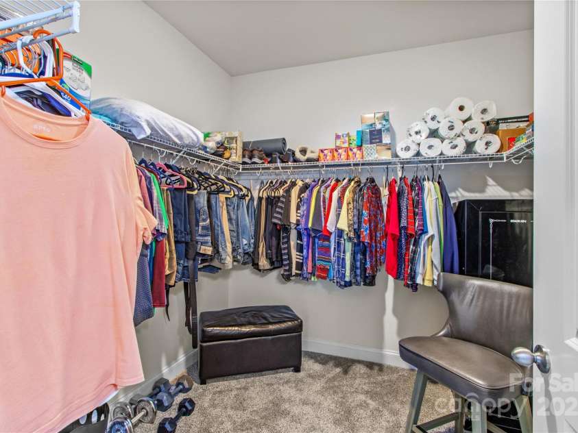 117 Cup Chase Drive, Mooresville, NC 28115.  MLS# CAR4279101, YatesRealty ID 25558. Large Primary Closet