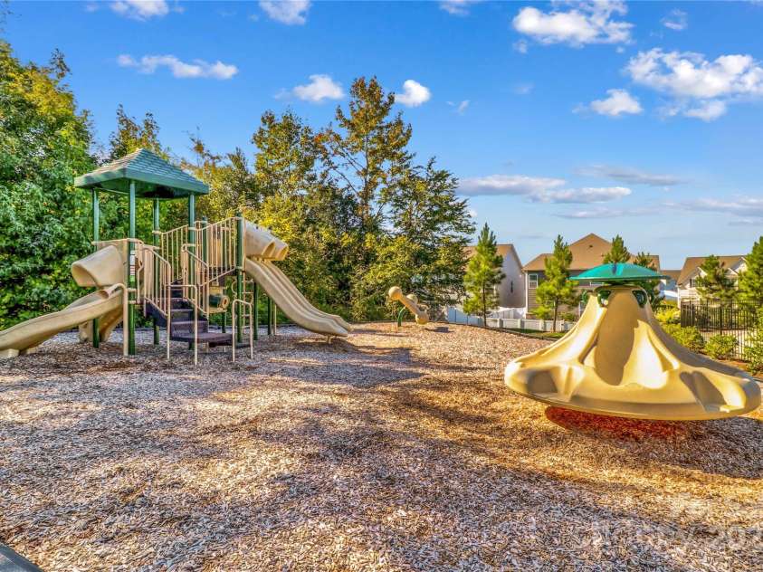 117 Cup Chase Drive, Mooresville, NC 28115.  MLS# CAR4279101, YatesRealty ID 25558. Playground