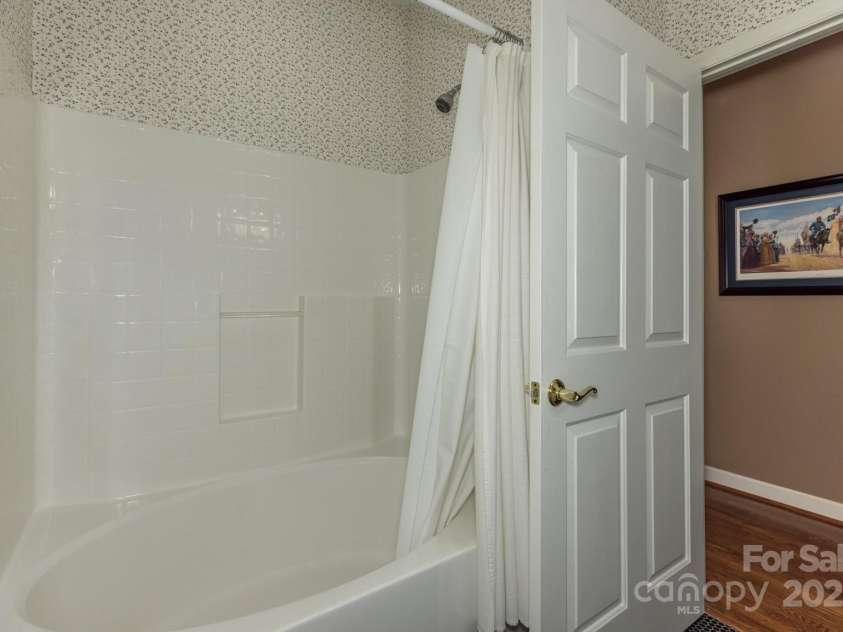 181 Abbey Road, McGrady, NC 28649.  MLS# CAR4235456, YatesRealty ID 2556. 