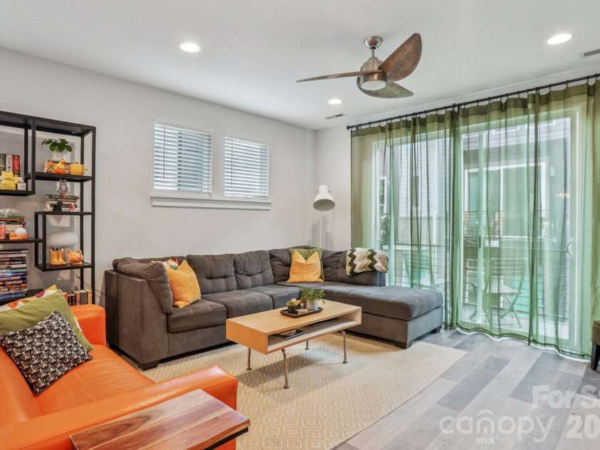 2242 Electric Lane, Charlotte, NC 28205.  MLS# CAR4315923, YatesRealty ID 2556. 