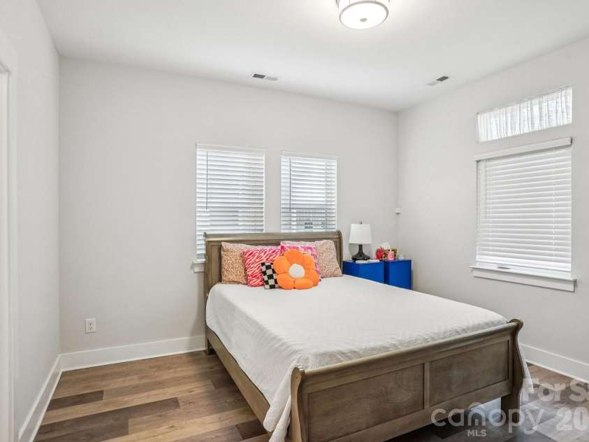 2242 Electric Lane, Charlotte, NC 28205.  MLS# CAR4315923, YatesRealty ID 2556. 