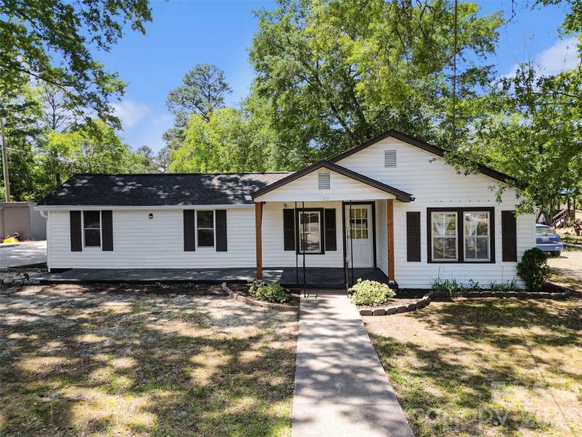 1786 Old Charles Street, Lancaster, SC 29720.  MLS# CAR4369898, YatesRealty ID 25563. 