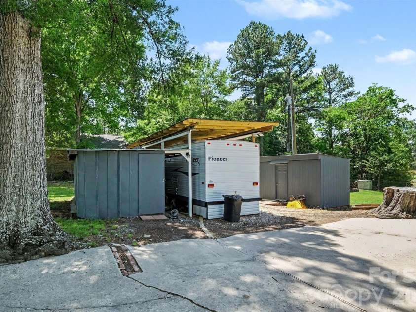1786 Old Charles Street, Lancaster, SC 29720.  MLS# CAR4369898, YatesRealty ID 25563. 