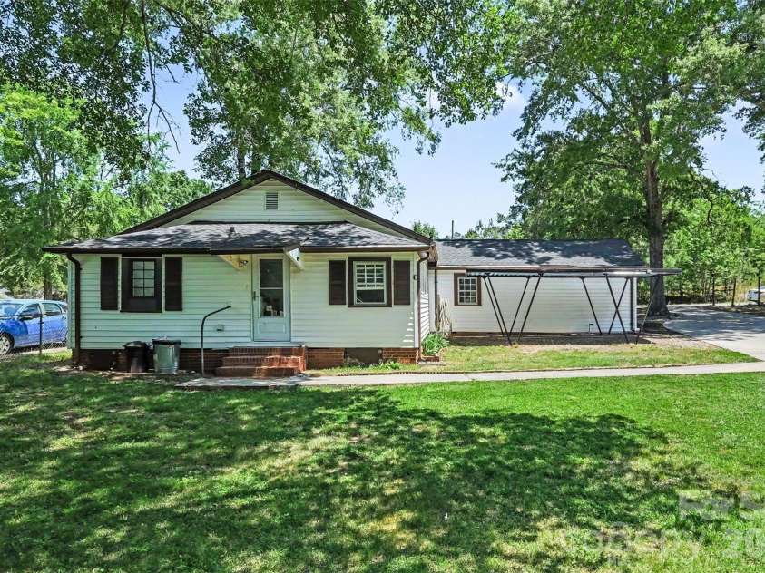 1786 Old Charles Street, Lancaster, SC 29720.  MLS# CAR4369898, YatesRealty ID 25563. 