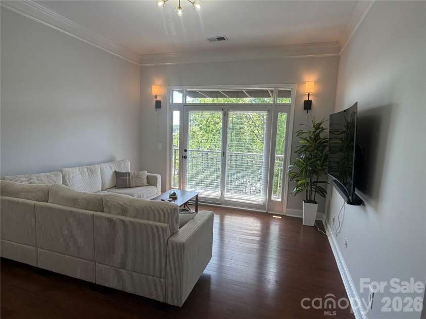 792 Davidson Street, Charlotte, NC 28202.  MLS# CAR4376379, YatesRealty ID 25564. 