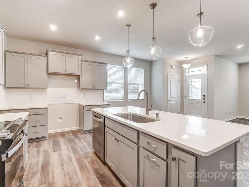 3916 Cheyney Park Drive, Charlotte, NC 28269.  MLS# CAR4280983, YatesRealty ID 25565. For representation purposes of floorplan only, actual homesite is under construction and design and structural options may vary