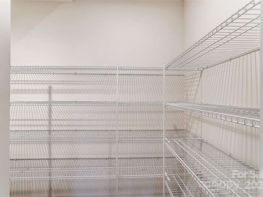 3916 Cheyney Park Drive, Charlotte, NC 28269.  MLS# CAR4280983, YatesRealty ID 25565. For representation purposes of floorplan only, actual homesite is under construction and design and structural options may vary