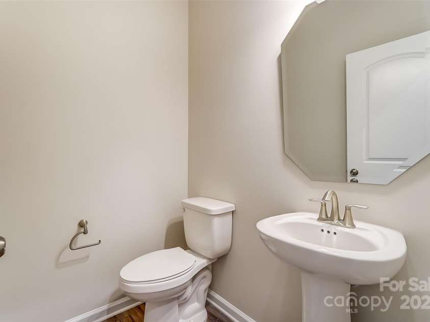 3916 Cheyney Park Drive, Charlotte, NC 28269.  MLS# CAR4280983, YatesRealty ID 25565. For representation purposes of floorplan only, actual homesite is under construction and design and structural options may vary