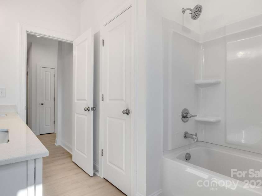 450 Contentment Court, Kannapolis, NC 28081.  MLS# CAR4280503, YatesRealty ID 25566. 