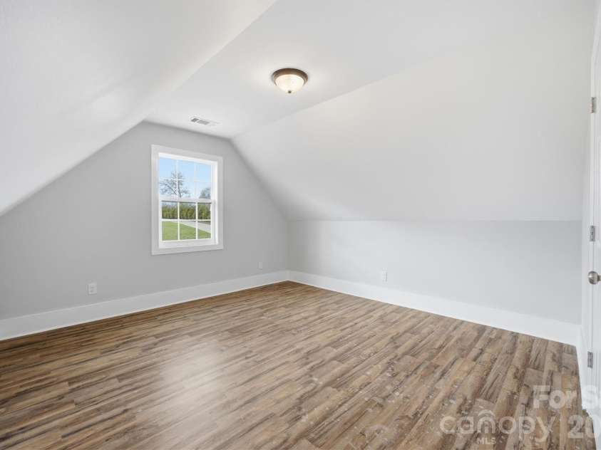 9067 McCray Farms Drive, Hickory, NC 28601.  MLS# CAR4353518, YatesRealty ID 25566. 