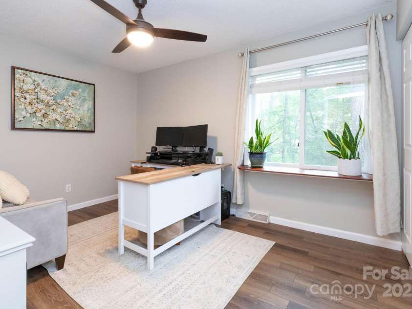 14 New Bern Drive, Fletcher, NC 28732.  MLS# CAR4277461, YatesRealty ID 25567. One of two main level bedrooms