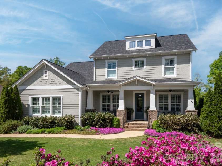 2217 Tatton Hall Road, Fort Mill, SC 29715.  MLS# CAR4372918, YatesRealty ID 25567. 