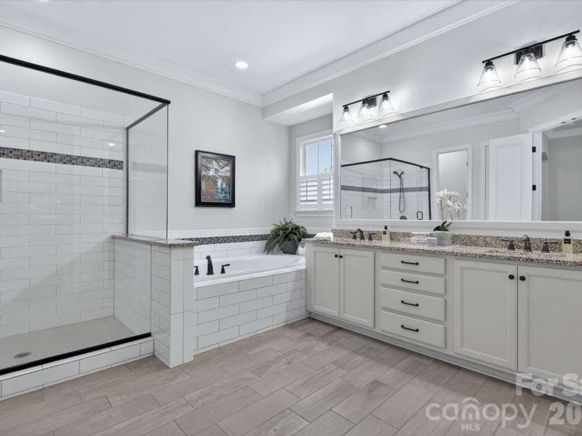 2217 Tatton Hall Road, Fort Mill, SC 29715.  MLS# CAR4372918, YatesRealty ID 25567. 