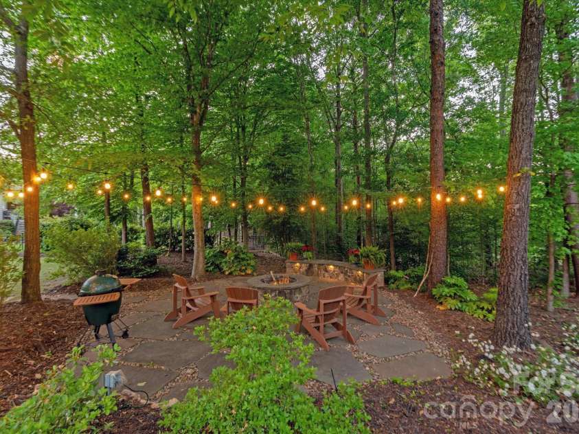 2217 Tatton Hall Road, Fort Mill, SC 29715.  MLS# CAR4372918, YatesRealty ID 25567. 