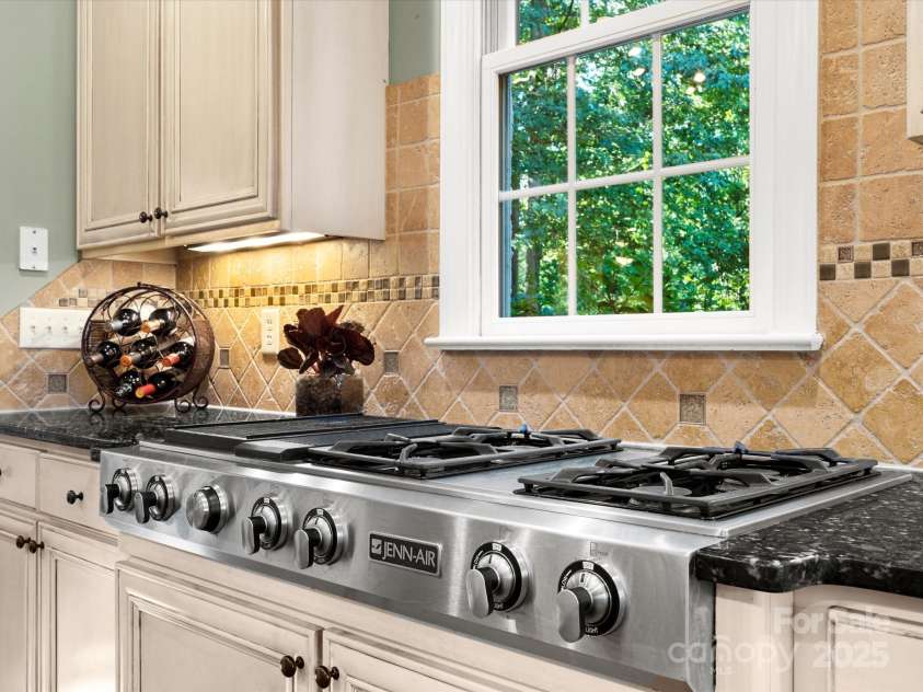 1899 Landry Lane, Rock Hill, SC 29732.  MLS# CAR4279074, YatesRealty ID 25568. 