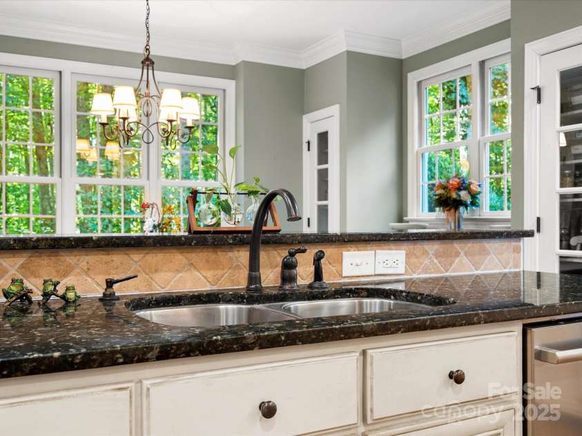 1899 Landry Lane, Rock Hill, SC 29732.  MLS# CAR4279074, YatesRealty ID 25568. 