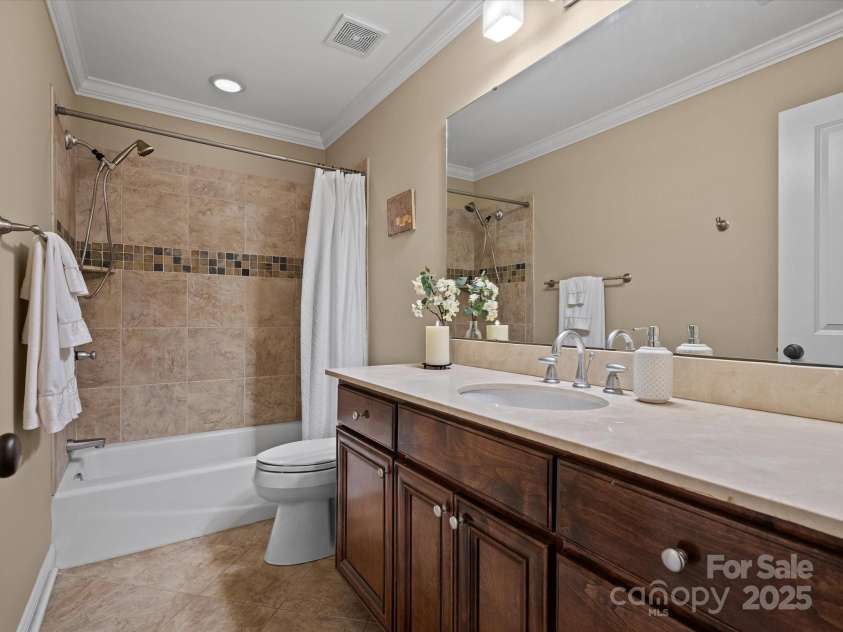 1899 Landry Lane, Rock Hill, SC 29732.  MLS# CAR4279074, YatesRealty ID 25568. 