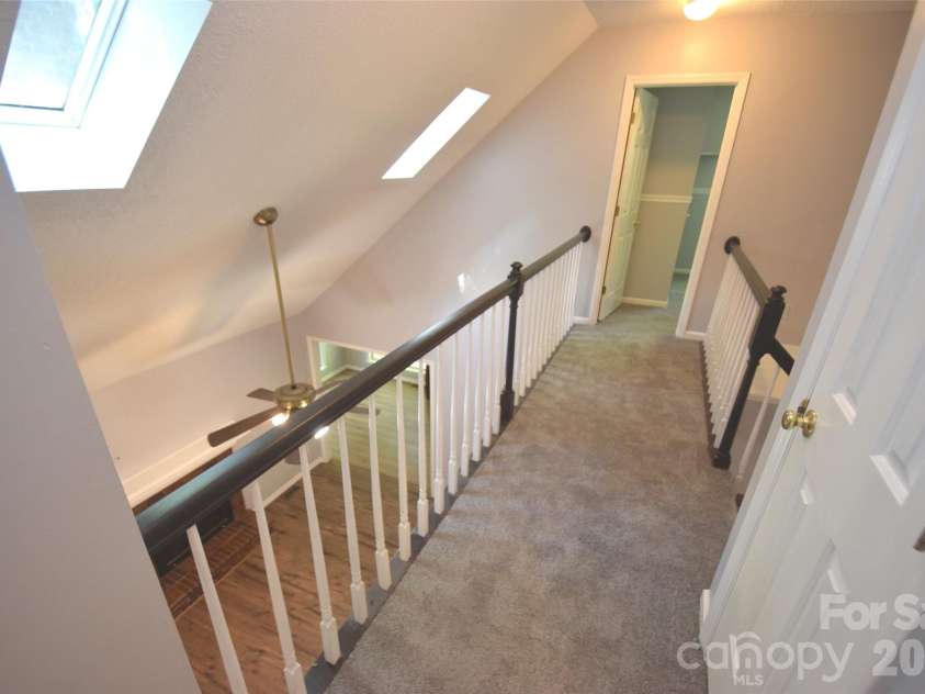 2336 Mill House Lane, Matthews, NC 28104.  MLS# CAR4362961, YatesRealty ID 25568. 