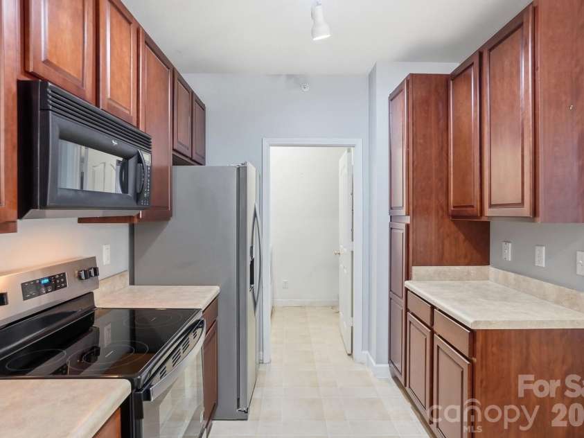 11919 Ridgeway Park Drive, Charlotte, NC 28277.  MLS# CAR4384868, YatesRealty ID 25569. 