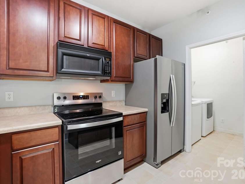11919 Ridgeway Park Drive, Charlotte, NC 28277.  MLS# CAR4384868, YatesRealty ID 25569. 