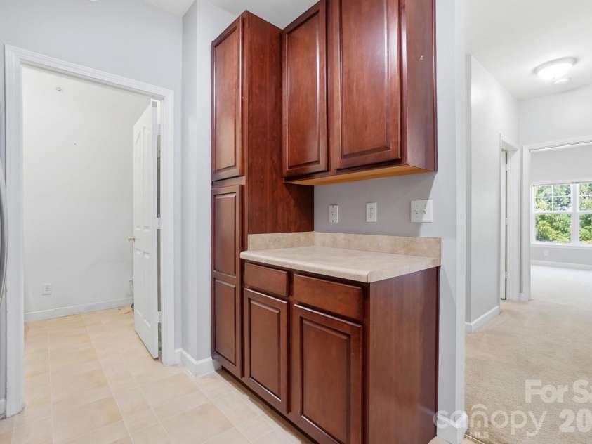 11919 Ridgeway Park Drive, Charlotte, NC 28277.  MLS# CAR4384868, YatesRealty ID 25569. 