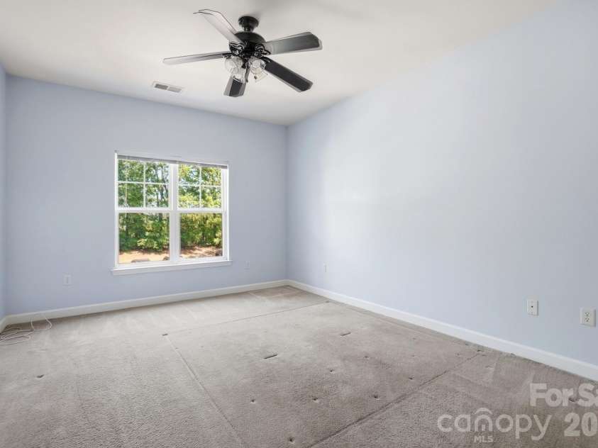 11919 Ridgeway Park Drive, Charlotte, NC 28277.  MLS# CAR4384868, YatesRealty ID 25569. 