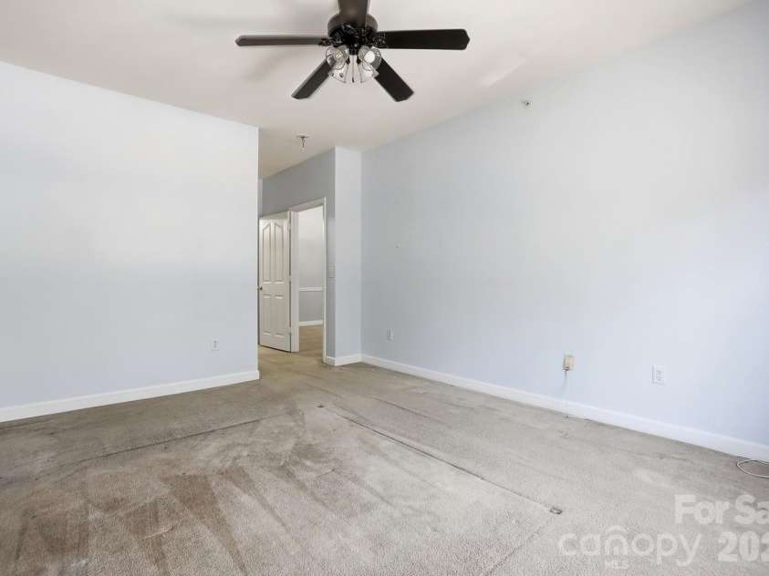 11919 Ridgeway Park Drive, Charlotte, NC 28277.  MLS# CAR4384868, YatesRealty ID 25569. 