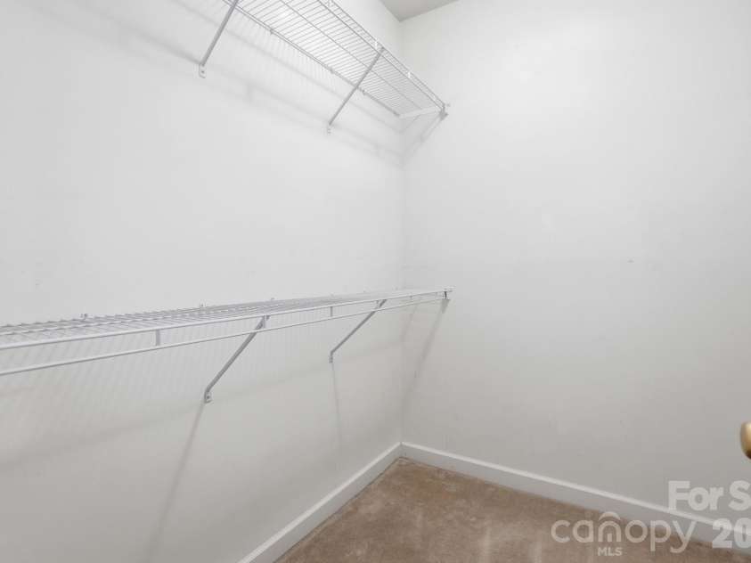 11919 Ridgeway Park Drive, Charlotte, NC 28277.  MLS# CAR4384868, YatesRealty ID 25569. 