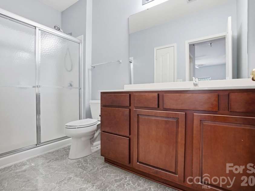 11919 Ridgeway Park Drive, Charlotte, NC 28277.  MLS# CAR4384868, YatesRealty ID 25569. 