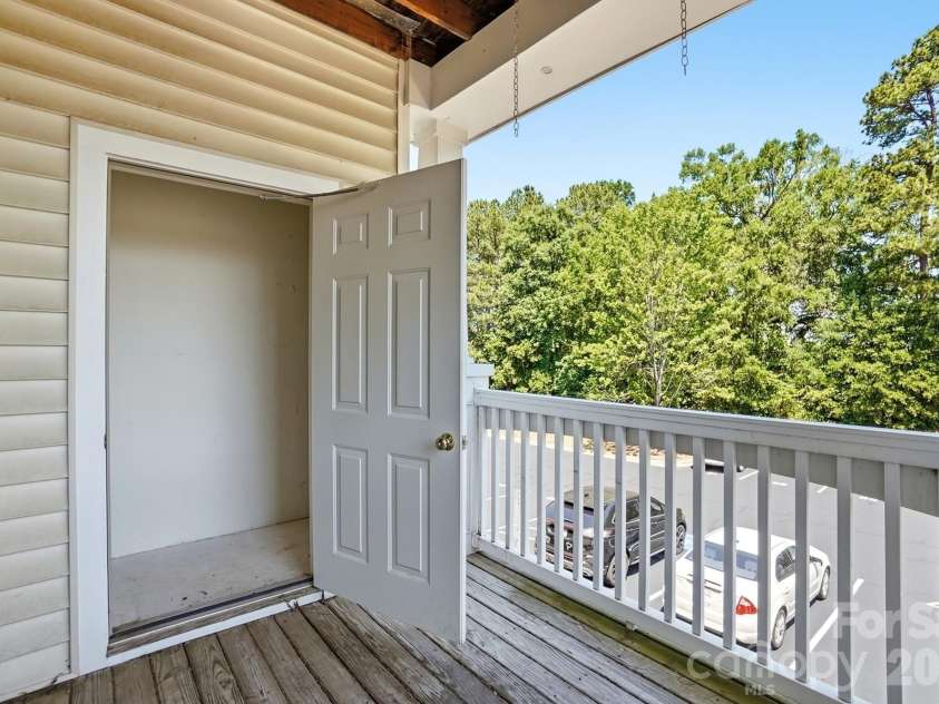 11919 Ridgeway Park Drive, Charlotte, NC 28277.  MLS# CAR4384868, YatesRealty ID 25569. 