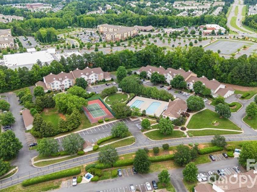 11919 Ridgeway Park Drive, Charlotte, NC 28277.  MLS# CAR4384868, YatesRealty ID 25569. Aerial Shot