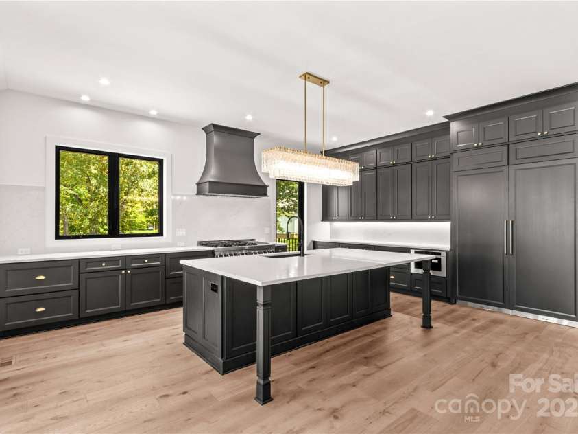242 Shoreline Loop, Mooresville, NC 28117.  MLS# CAR4254091, YatesRealty ID 25569. 