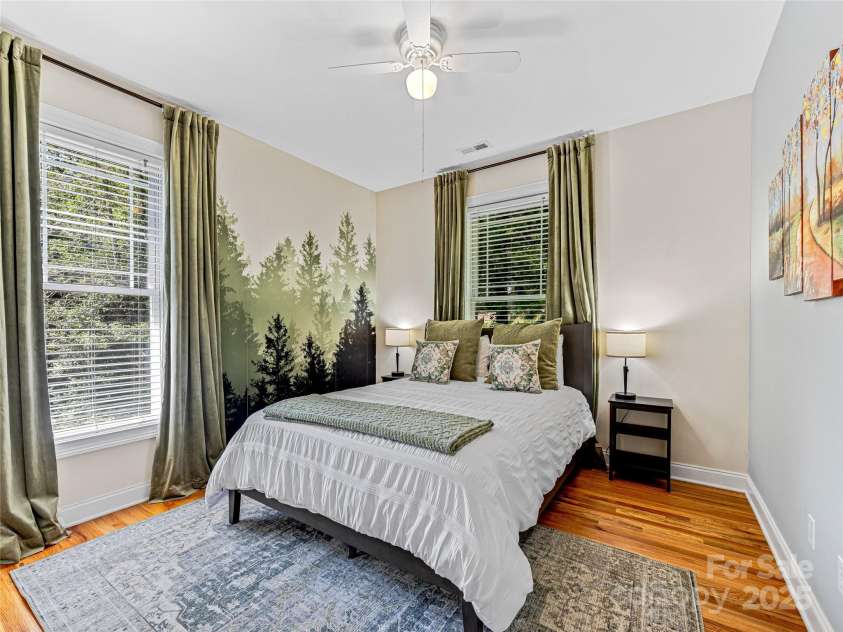 37 Gaston Mountain Road, Asheville, NC 28806.  MLS# CAR4273933, YatesRealty ID 25574. 2nd Bedroom