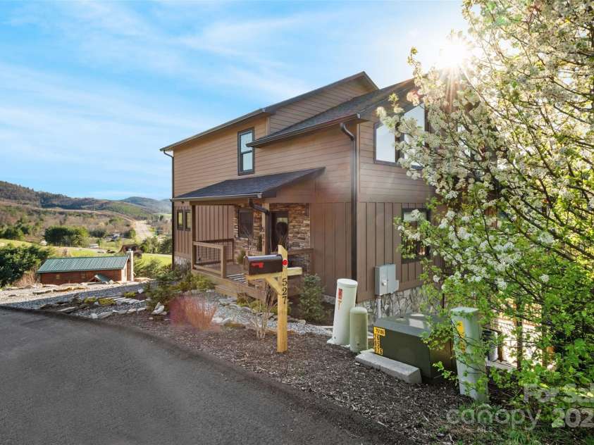 527 Cedar Trail, Fleetwood, NC 28626.  MLS# CAR4271536, YatesRealty ID 25576. 