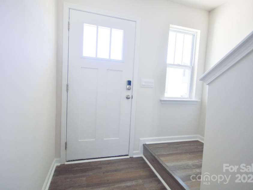 73 Lillian Lane, Hendersonville, NC 28792.  MLS# CAR4277305, YatesRealty ID 25579. Photos are representative