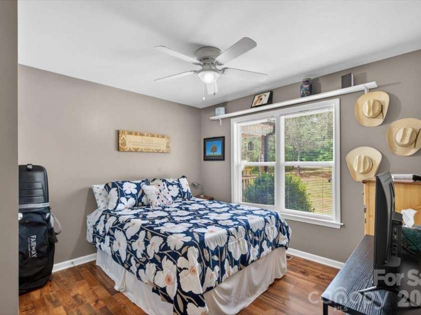 567 Godbey Road, Mocksville, NC 27028.  MLS# CAR4379299, YatesRealty ID 25581. 
