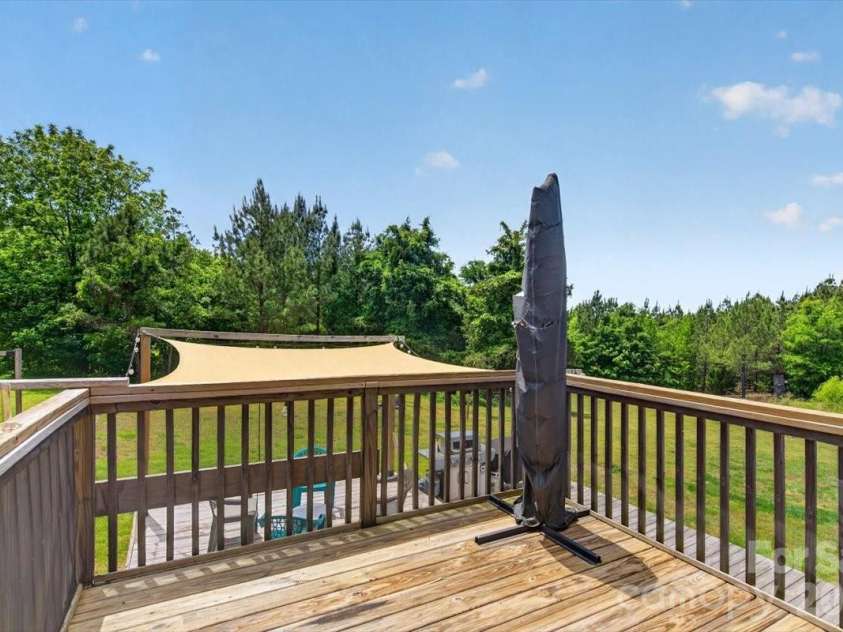 567 Godbey Road, Mocksville, NC 27028.  MLS# CAR4379299, YatesRealty ID 25581. 