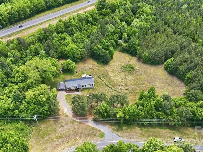 567 Godbey Road, Mocksville, NC 27028.  MLS# CAR4379299, YatesRealty ID 25581. 