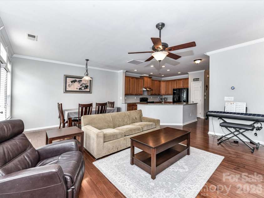 756 Naramore Street, Davidson, NC 28036.  MLS# CAR4284333, YatesRealty ID 25582. 