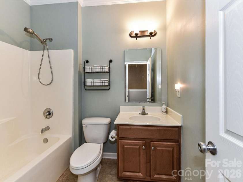 756 Naramore Street, Davidson, NC 28036.  MLS# CAR4284333, YatesRealty ID 25582. 