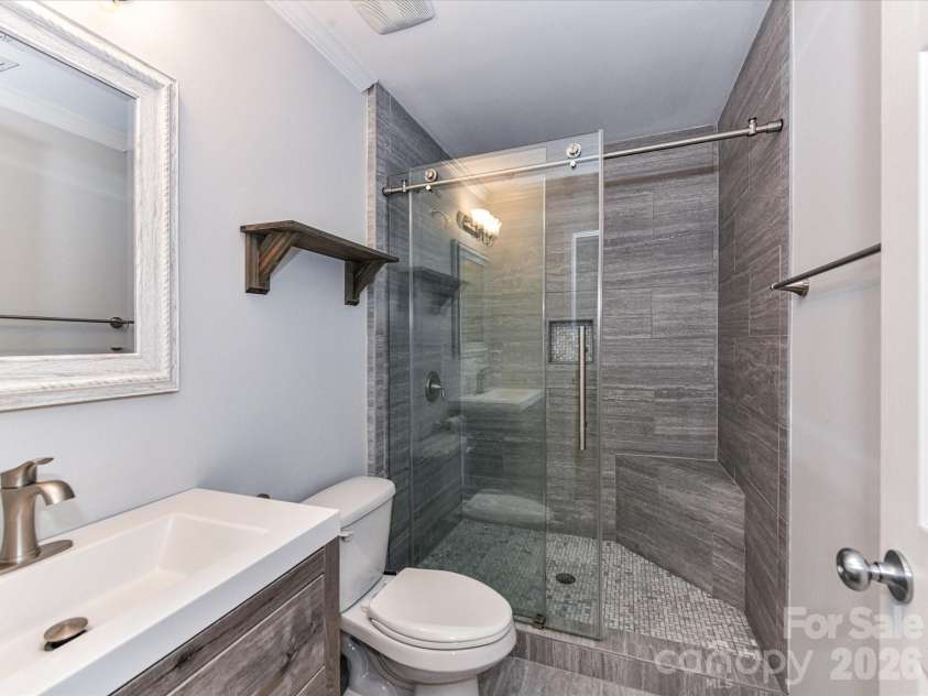 756 Naramore Street, Davidson, NC 28036.  MLS# CAR4284333, YatesRealty ID 25582. 