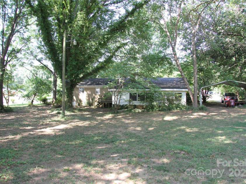 1619 Drywood Circle, Lancaster, SC 29720.  MLS# CAR4278989, YatesRealty ID 25583. 