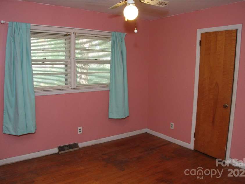 1619 Drywood Circle, Lancaster, SC 29720.  MLS# CAR4278989, YatesRealty ID 25583. Bedroom #3