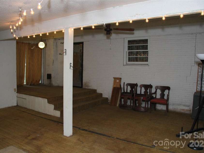 1619 Drywood Circle, Lancaster, SC 29720.  MLS# CAR4278989, YatesRealty ID 25583. Flex room