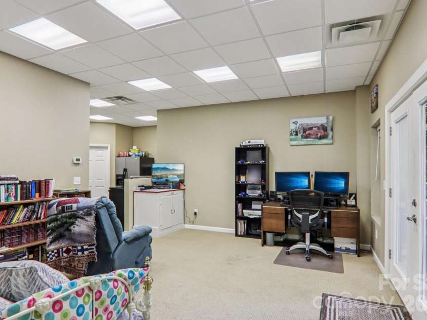 6 Wagon Trace, Flat Rock, NC 28731.  MLS# CAR4374692, YatesRealty ID 25583. Basement Bonus Room